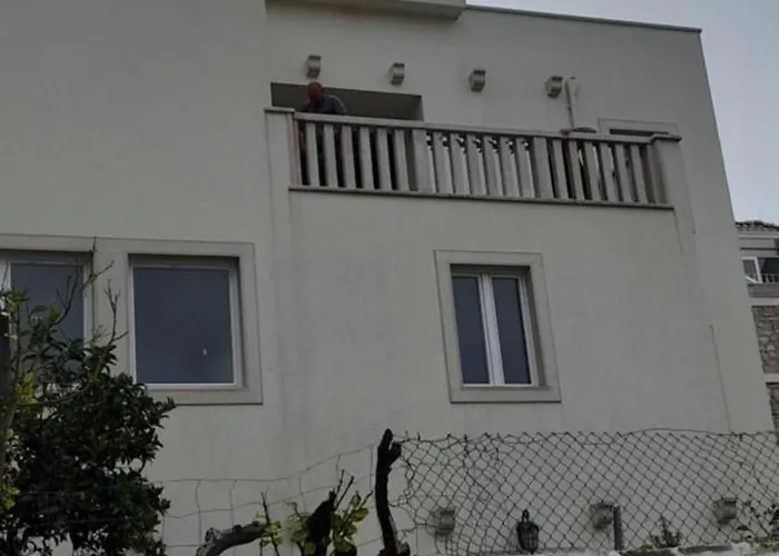 Apartment Sweet Dream